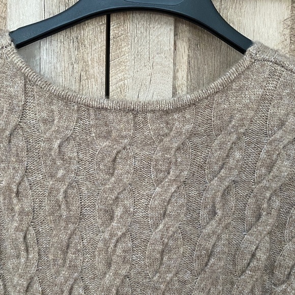 H&M V Neck Tunic Sweater - Picture 5 of 7